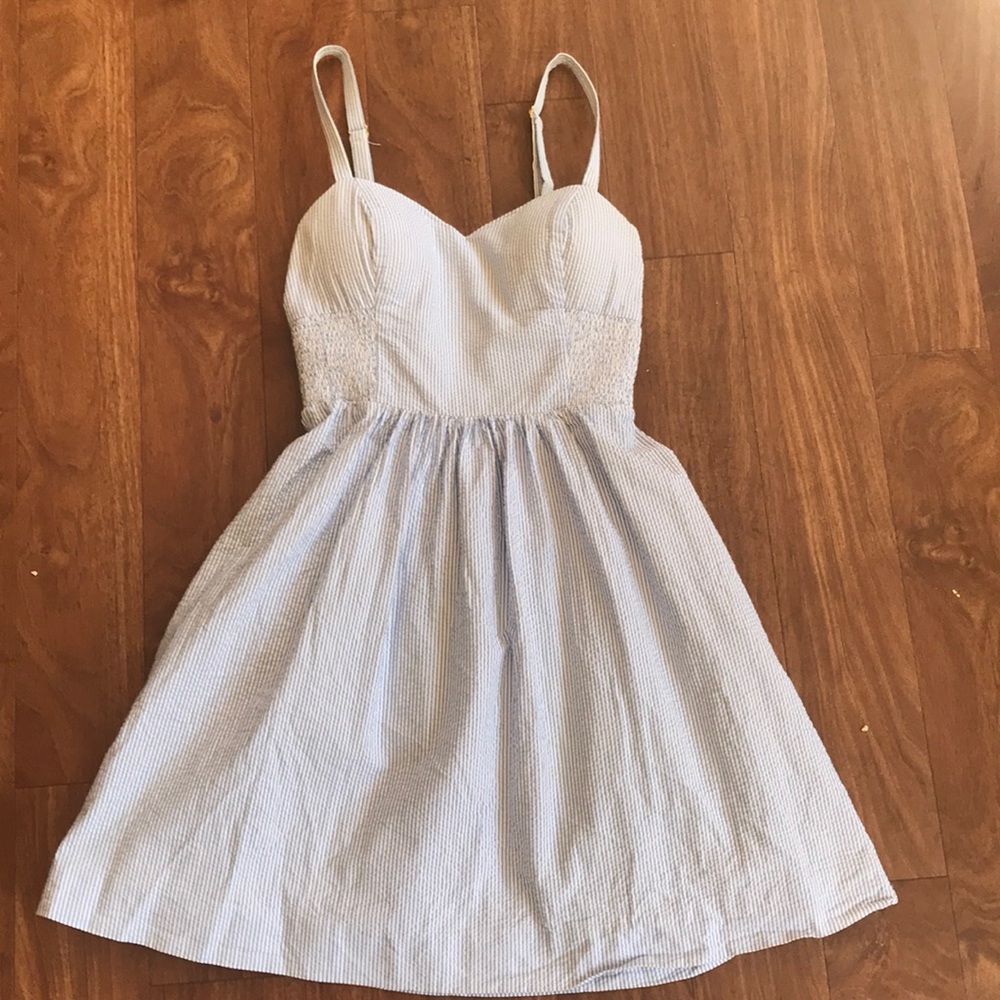 Lily Pulitzer. Sear-sucker dress
